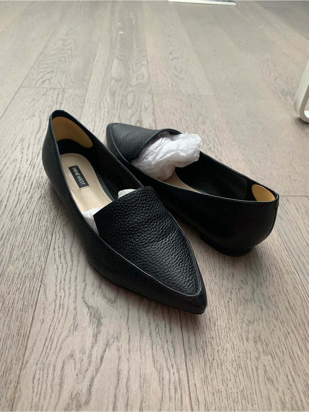 Nine West Black Pointed Pebbled Leather Loafers
